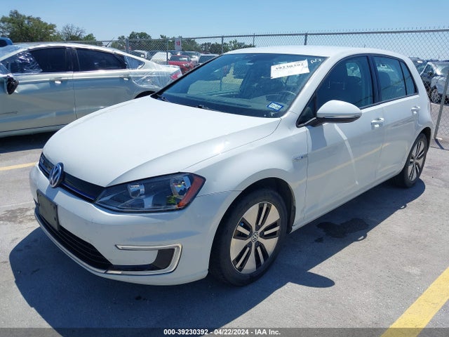WVWKP7AU5GW915674 Volkswagen E-golf Se