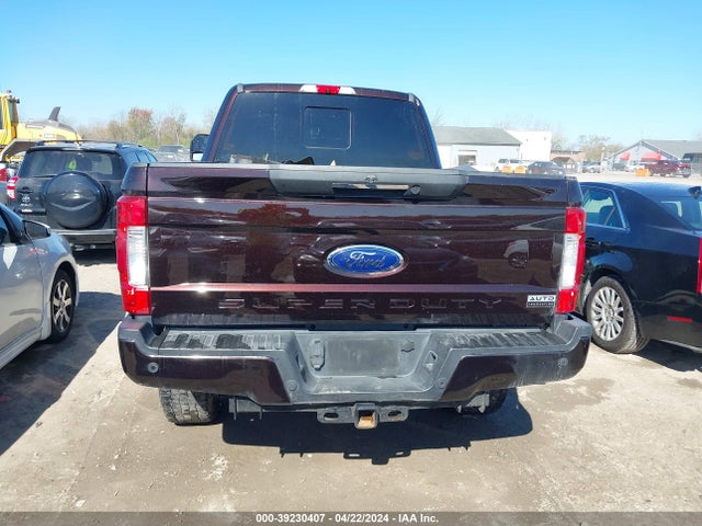Ford F-250 Lariat 2018 1FT7W2BT7JEC39095 Image 17
