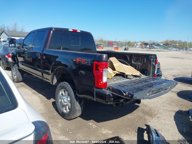 Ford F-250 Lariat 2018 1FT7W2BT7JEC39095 Image 3