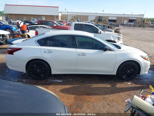 Nissan Altima 2.5 Sr 2018 1N4AL3AP9JC476956 Image 13
