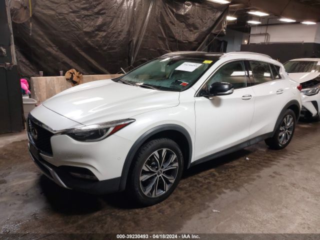 2017 INFINITI QX30 SJKCH5CRXHA024984 Photo 1