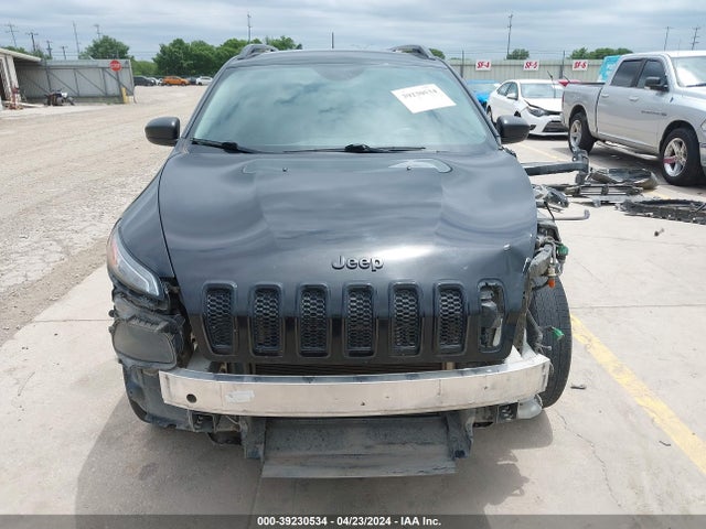 1C4PJMAB6HW664511 Jeep Cherokee Altitude 4x4