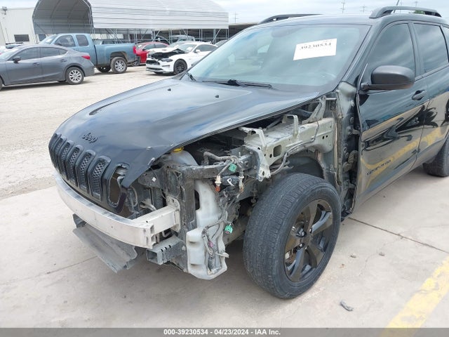 1C4PJMAB6HW664511 Jeep Cherokee Altitude 4x4