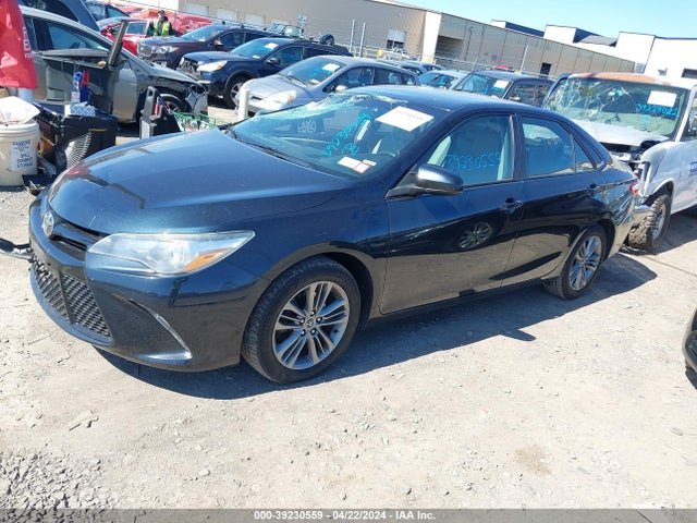 Toyota CAMRY SE 2015 4T1BF1FK9FU022937 Image 2