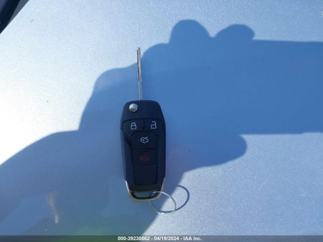 1FA6P0HD2F5129842 Ford FUSION SE