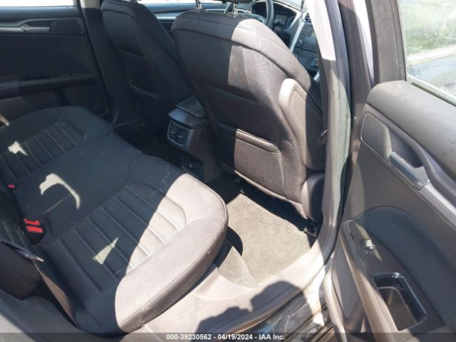 1FA6P0HD2F5129842 Ford FUSION SE