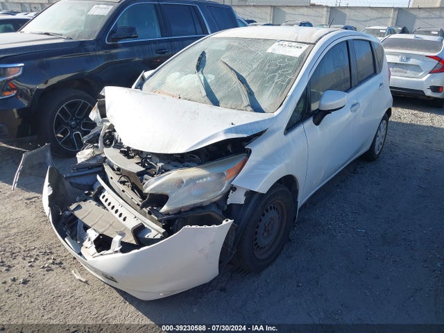 Nissan Versa Note S (sr)/s Plus/sl/sr/sv 2015 3N1CE2CPXFL353850 Image 2