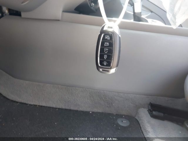 KMHLM4AG2PU591757 Hyundai ELANTRA SEL