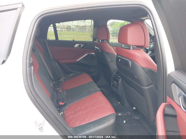 BMW X6 M60i 2024 5UX43EX07R9V11577 Image 8