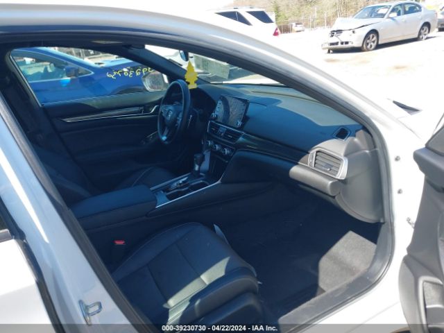 1HGCV1F38LA142523 Honda Accord Sport