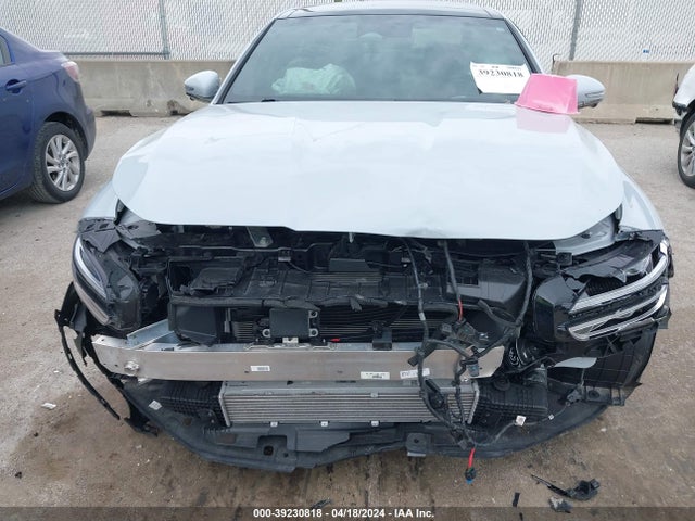KMTG54TE7NU093809 Genesis G70 3.3t Awd