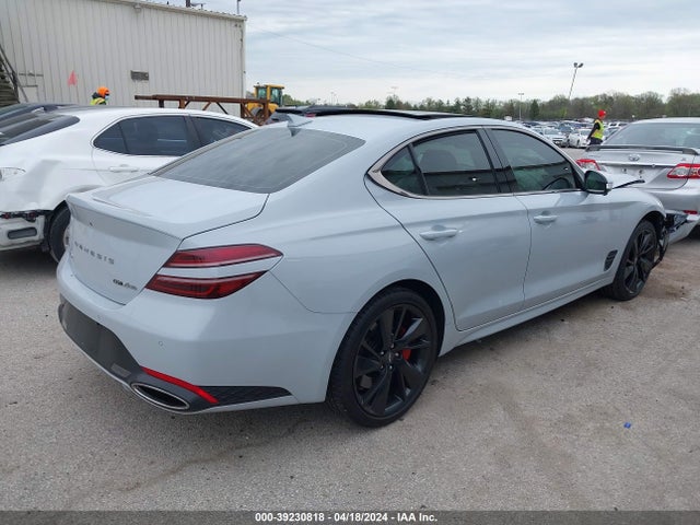 KMTG54TE7NU093809 Genesis G70 3.3t Awd