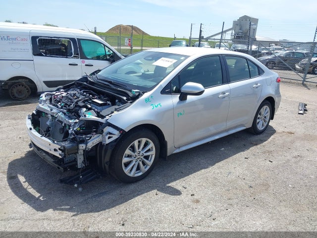 Toyota COROLLA LE 2024 JTDB4MEE0R3021614 Image 2