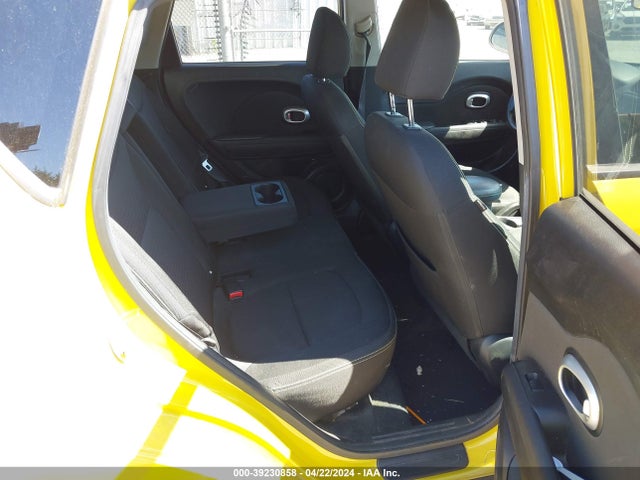 KIA SOUL + 2015 KNDJP3A52F7118773 Image 8