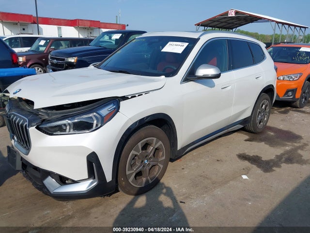 BMW X1 Xdrive28i 2023 WBX73EF08P5X99472 Image 2