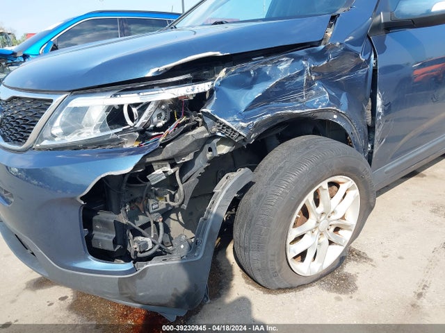 KIA SORENTO LX 2014 5XYKT3A68EG441882 Image 6