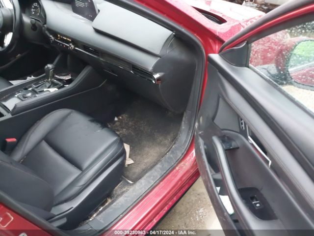 JM1BPALL9N1516052 Mazda Mazda3 Preferred