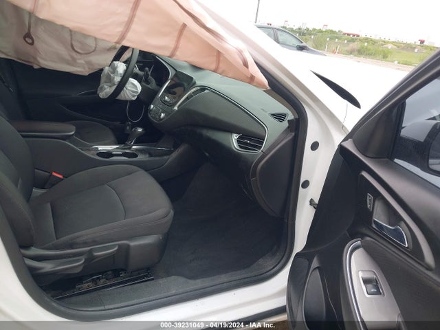 Chevrolet MALIBU LT 2019 1G1ZD5ST1KF110967 Image 5