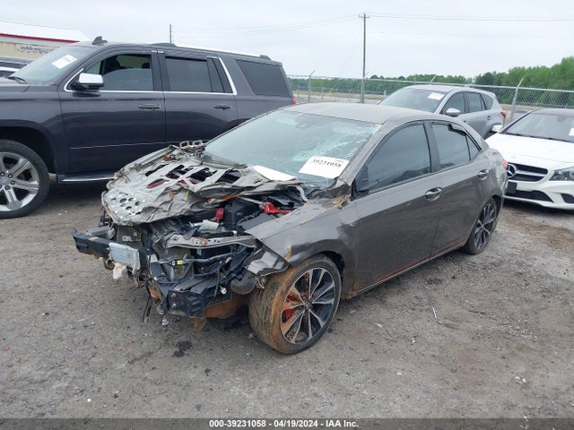 Toyota COROLLA SE 2018 2T1BURHEXJC970981 Image 2