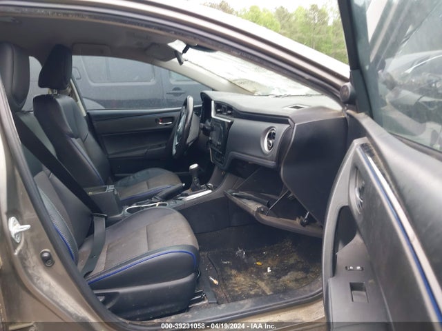 Toyota COROLLA SE 2018 2T1BURHEXJC970981 Image 5