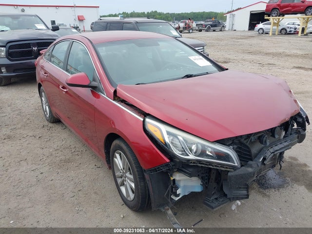 Hyundai SONATA SE 2015 5NPE24AF0FH204609 Image 1
