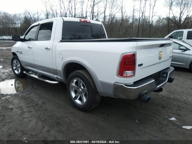 1C6RR7NTXHS555716 RAM 1500 Laramie  4x4 5'7 Box
