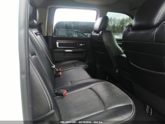 1C6RR7NTXHS555716 RAM 1500 Laramie  4x4 5'7 Box