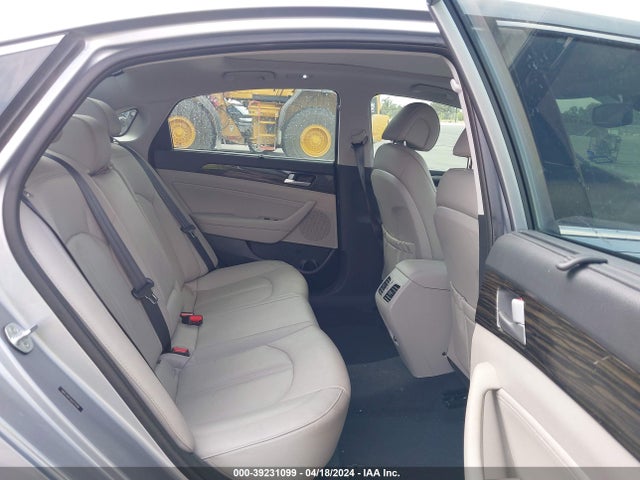 Hyundai Sonata Limited 2016 5NPE34AF5GH275108 Image 8