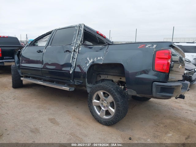 Chevrolet Silverado 1500 2lt 2018 3GCUKREC7JG421908 Image 3