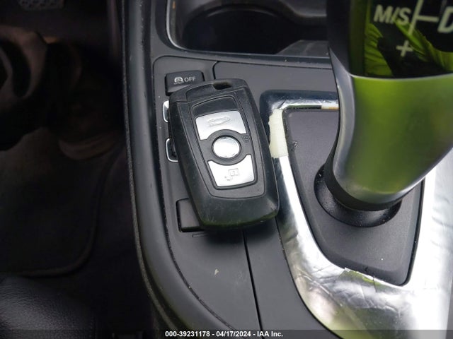 WBA3B3C57FF547737 BMW 328i Xdrive