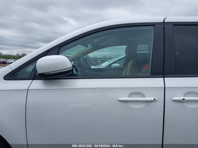 KIA SEDONA LX 2019 KNDMB5C1XK6535009 Image 14