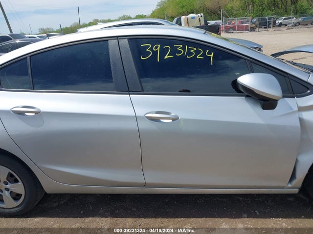 Chevrolet Cruze Ls Auto 2018 1G1BC5SM9J7231848 Image 13