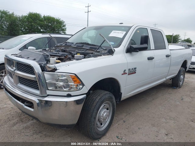 RAM 2500 Tradesman 2014 3C6UR5HL9EG145177 Image 2