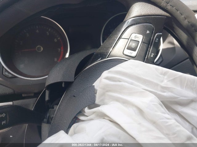 3VWDB7AJ8JM250979 Volkswagen Jetta 1.4t Se/1.4t Wolfsburg Edition