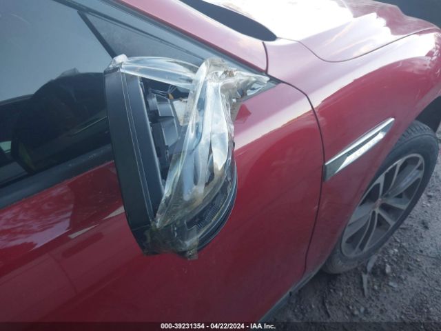 SADCJ2FX3JA281589 Jaguar F-pace 25t Premium