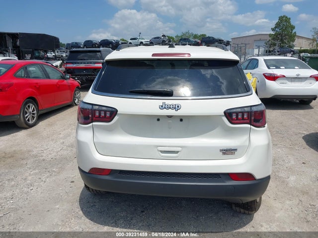 Jeep Compass Latitude 4x4 2019 3C4NJDBB8KT678378 Image 16