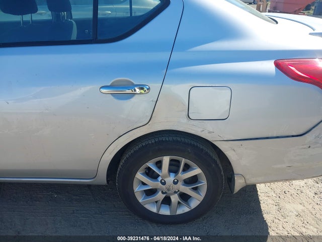 Nissan Versa 1.6 Sv 2018 3N1CN7AP6JL803096 Image 12