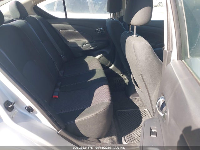 Nissan Versa 1.6 Sv 2018 3N1CN7AP6JL803096 Image 8