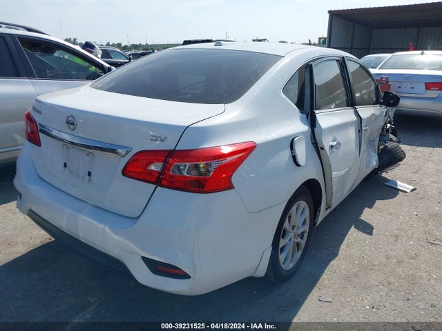 Nissan SENTRA SV 2018 3N1AB7AP5JY315535 Image 4