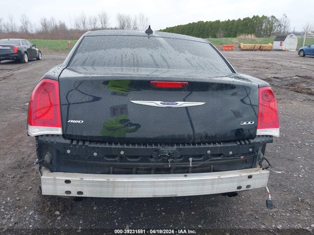 2C3CCAKG2KH722643 Chrysler 300 Limited Awd