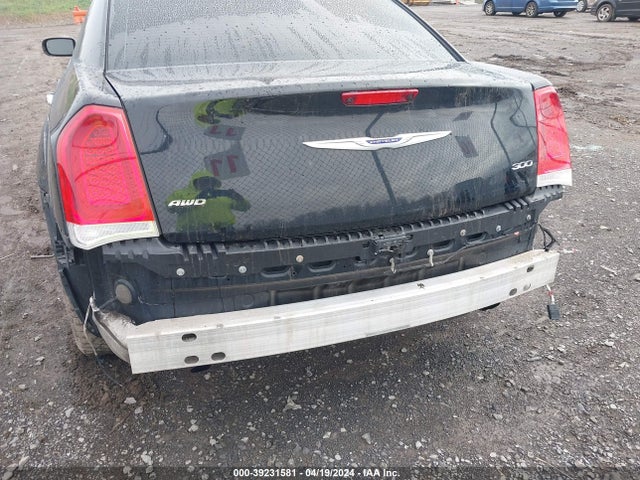 2C3CCAKG2KH722643 Chrysler 300 Limited Awd