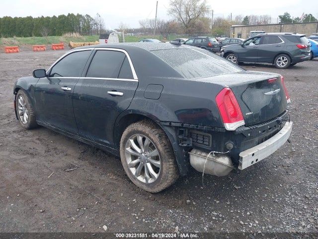 2C3CCAKG2KH722643 Chrysler 300 Limited Awd
