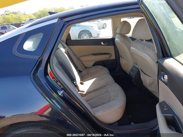KIA Optima Lx 2016 5XXGT4L35GG051716 Image 8