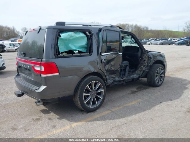 5LMJJ2LT2HEL00682 Lincoln Navigator Reserve