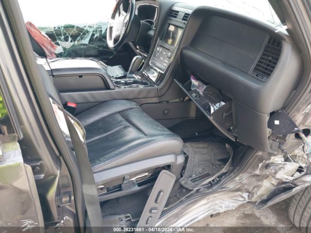 5LMJJ2LT2HEL00682 Lincoln Navigator Reserve