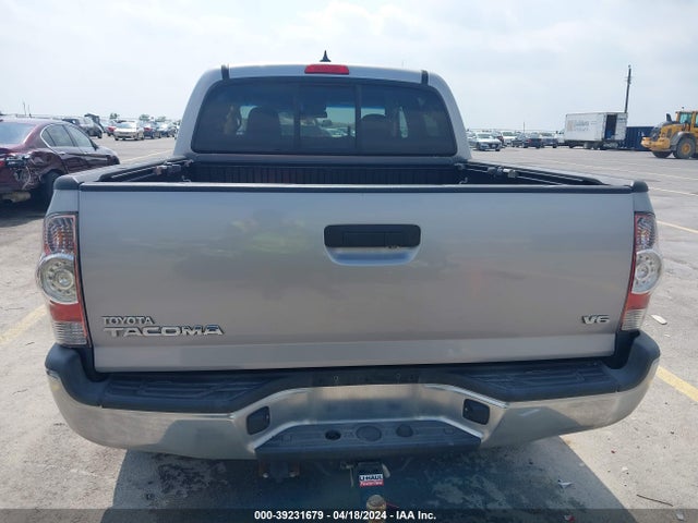 Toyota Tacoma Base V6 2015 5TFLU4EN2FX114837 Image 16
