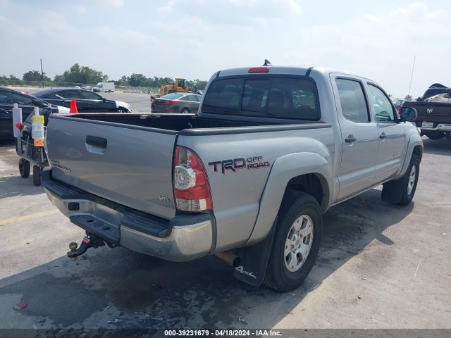 Toyota Tacoma Base V6 2015 5TFLU4EN2FX114837 Image 4