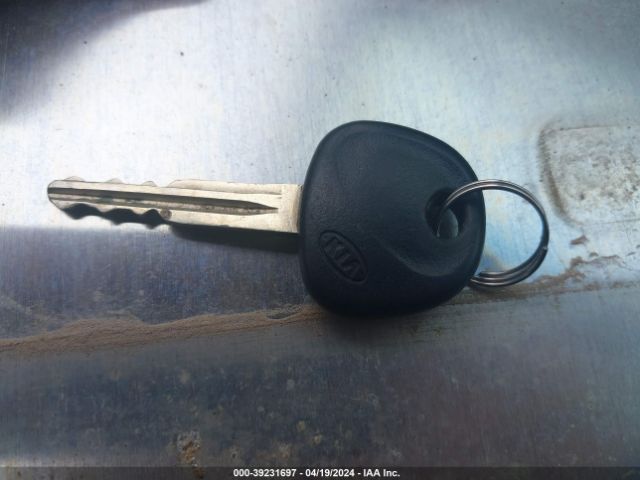 KNAFK4A60E5075805 KIA FORTE LX