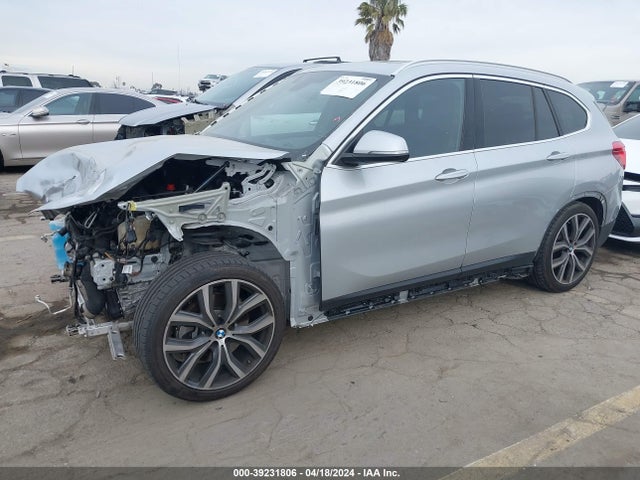 BMW X1 Xdrive28i 2018 WBXHT3C39J5L33337 Image 2