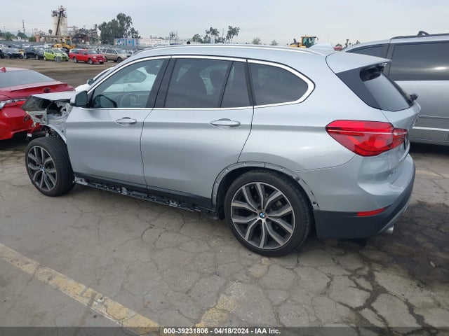 BMW X1 Xdrive28i 2018 WBXHT3C39J5L33337 Image 3